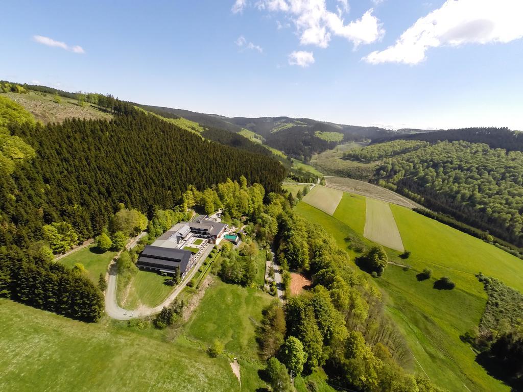 Hotel Waldhaus Ohlenbach à Schmallenberg Extérieur photo