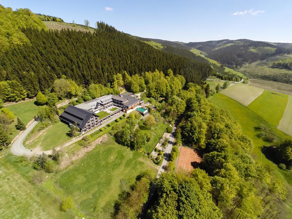 Hotel Waldhaus Ohlenbach à Schmallenberg Extérieur photo